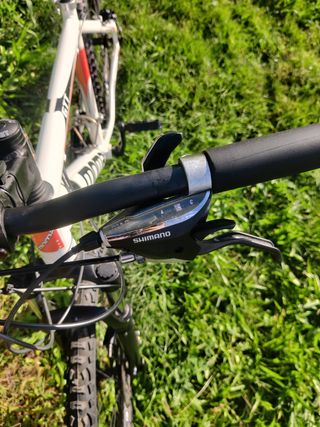 Bicicleta Moma GTT 2.0