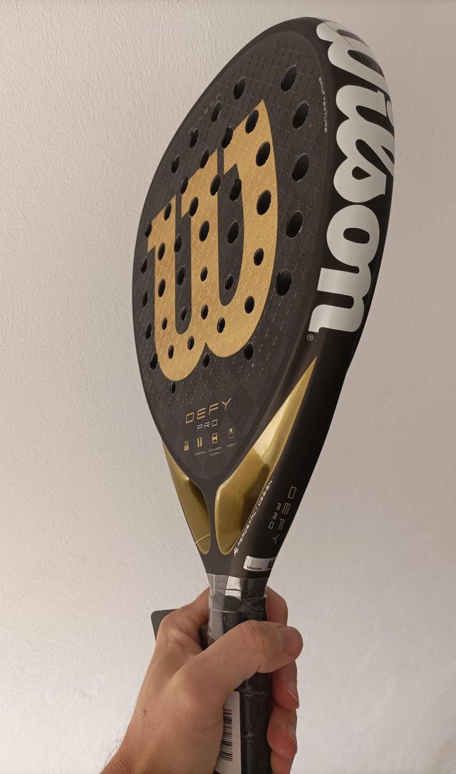 Pala Wilson Defy Pro V1 2025