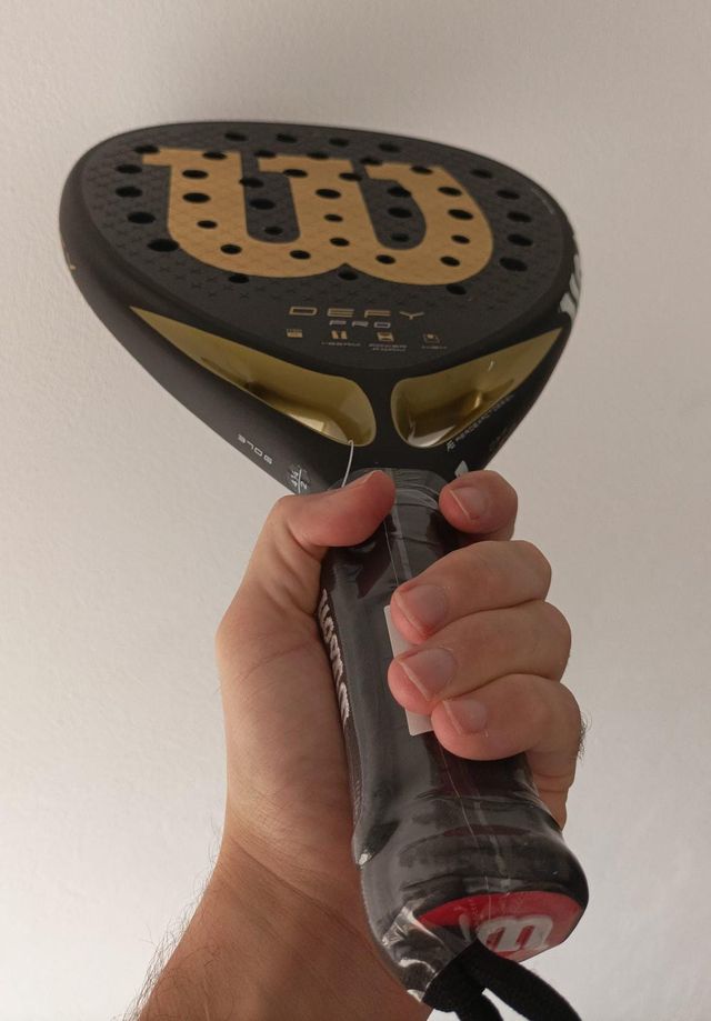 Pala Wilson Defy Pro V1 2025