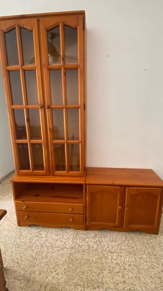 Mueble comedor madera provenzal con sillas y mesa