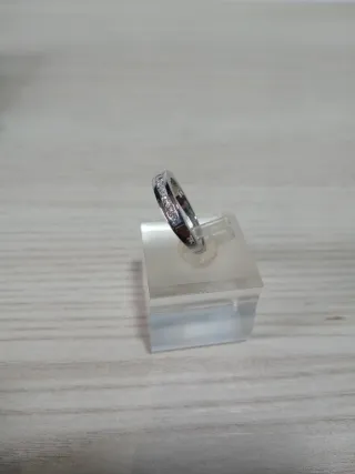 Sortija oro blanco y diamantes