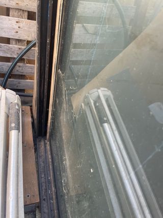 Frente de armario de climalit y espejo rosa