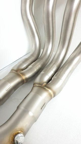 COLECTORES YAMAHA R1 MT10