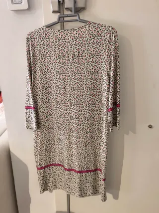 Vestido URBAN estampado fino.