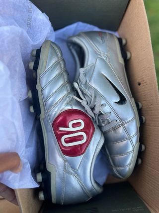 Botas de fútbol Nike Total 90