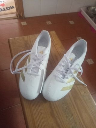 Botas fútbol Adidas Predator Blancas Talla 36