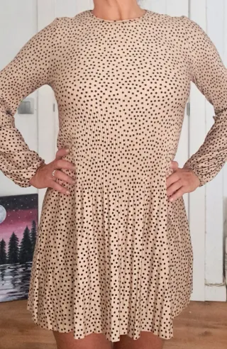 Vestido lunares beige y negro