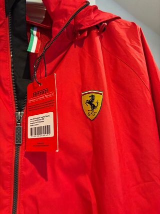 Chaqueta Ferrari Impermeable Roja Talla XL