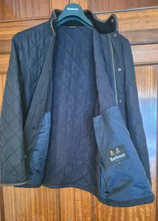 Chaqueta Barbour acolchada negra