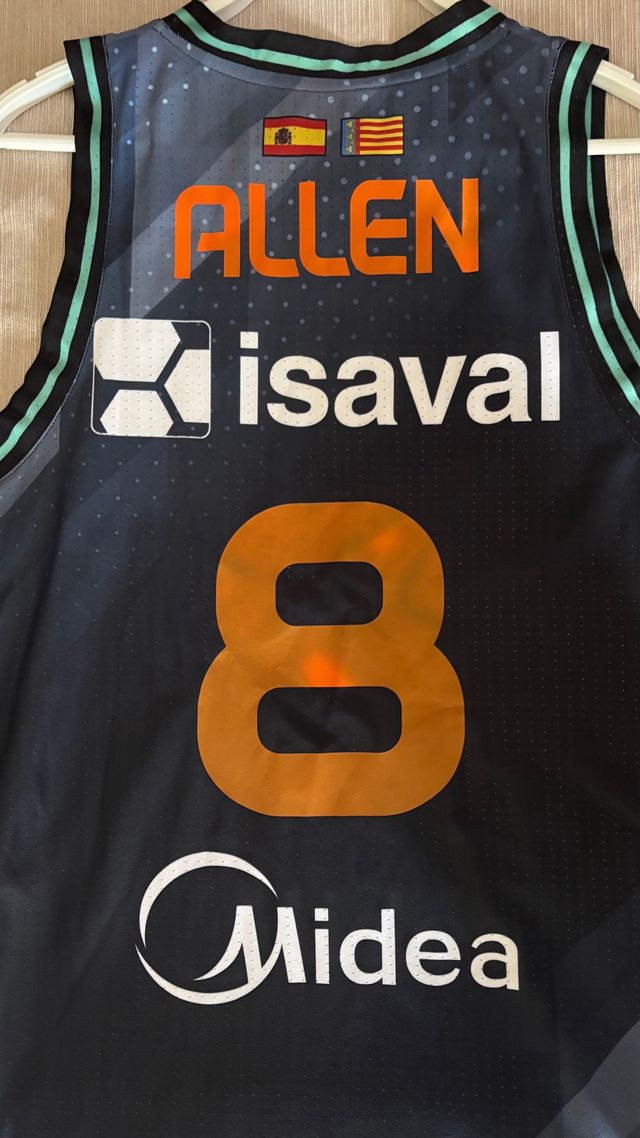 Camiseta Valencia Basket Original Talla L