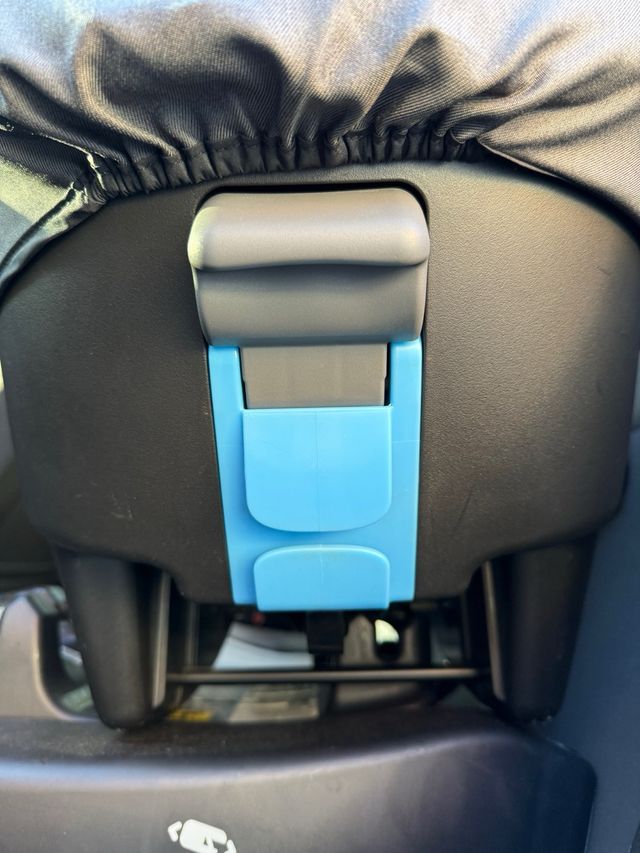 Ovetto Joie con base Isofix e Adattatori ovetto