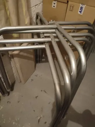 Conjunto mesa y 4 sillas metálicas exterior