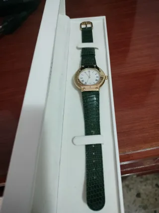 Reloj de oro Courrèges a estrenar