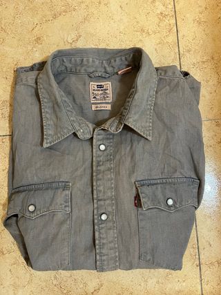 Camisa Levi's Gris Talla L Vintage