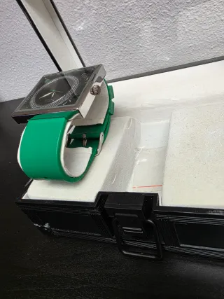 Reloj FLüD Turntable Exclusivo