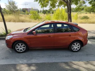 Ford Focus 2008. Muy cuidado.
