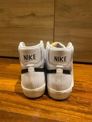 Nike Blazer Mid '77 Zapatillas Blancas