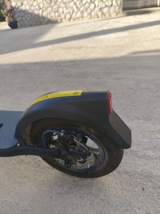 Patinete Eléctrico Gris