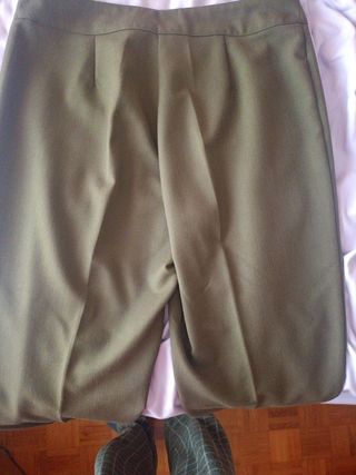 Pantalón largo de vestir verde