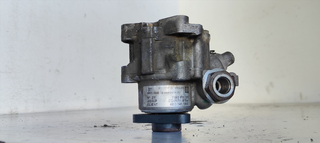 BOMBA DIRECCION AUDI A6 BERLINA (4B2) 2.4 V6 30V