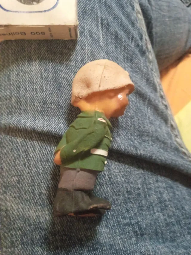 Miniatura Soldado Goma Cruz Roja