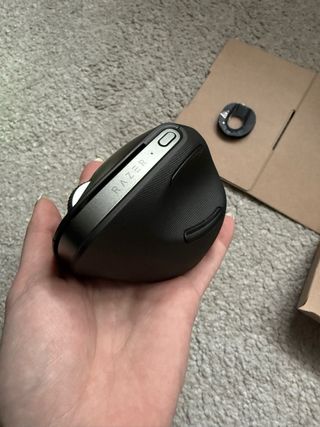 Razer Pro Click V2 Ratón Vertical Inalámbrico