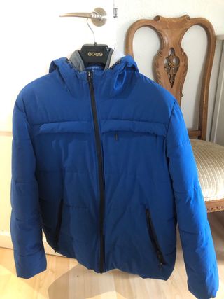 Chaquetón de invierno azul