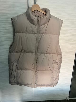 Chaleco acolchado beige hombre
