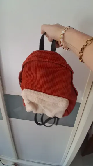 Mochila pequeña pana y borreguito