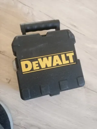 Laser  DeWalt DW088CG LEER BIEN