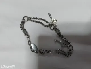 Pulsera Lotus con dijes de llave