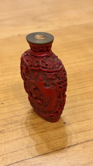 Tabaquero chino lacado de cinabrio