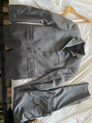 Traje Zara Man Gris