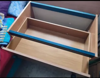 Cajonera de madera con ruedas