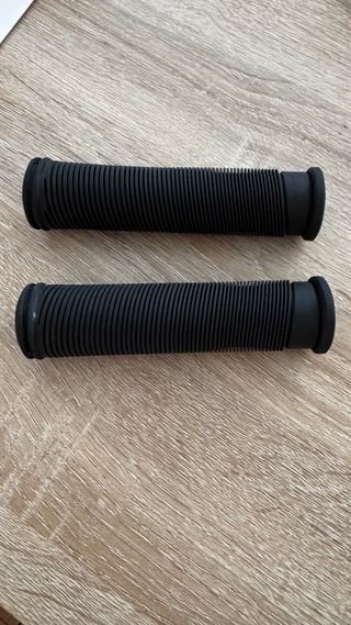Puños Manillar MTB Negros 22,2mm 125mm