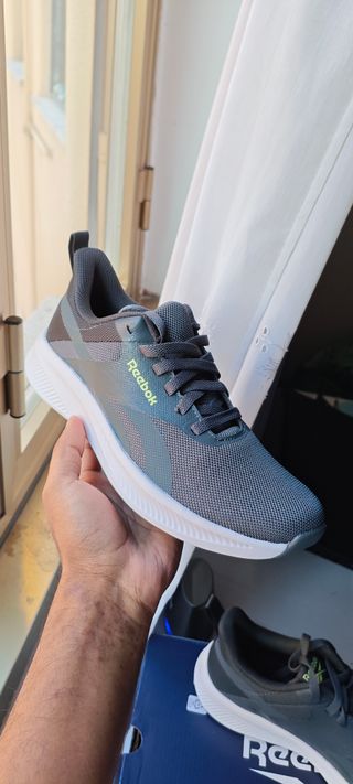 Reebok Runner Scarpe 37.5 Nuova