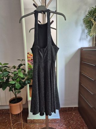 Vestido negro Pull&Bear L