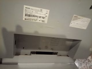 Televisor Philips Negro y Plateado