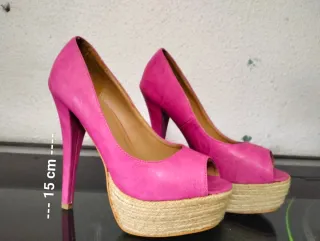 Zapatos de tacón rosa plataforma