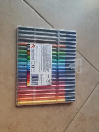 Rotuladores Staedtler Triplus 20uds