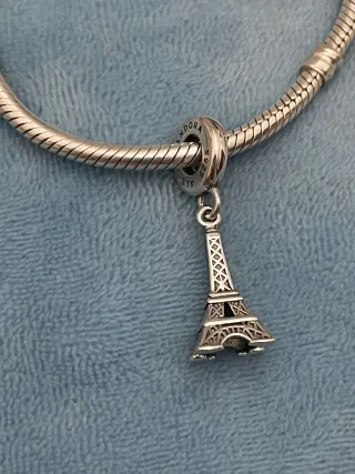 Charm Torre Eiffel 