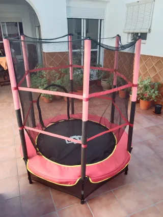 Cama elástica infantil con red de seguridad