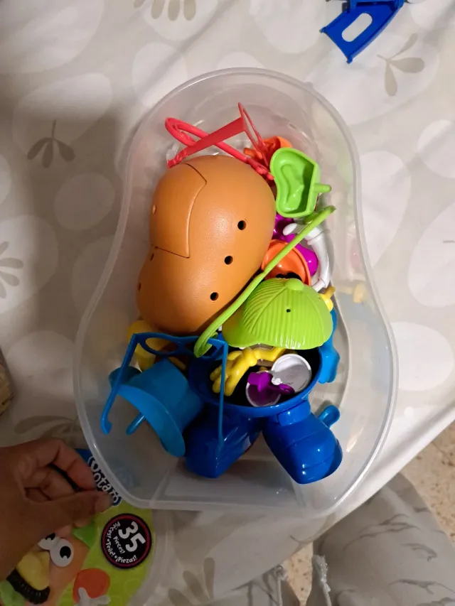 Mr. Potato Head Maleta Divertida 35 Piezas