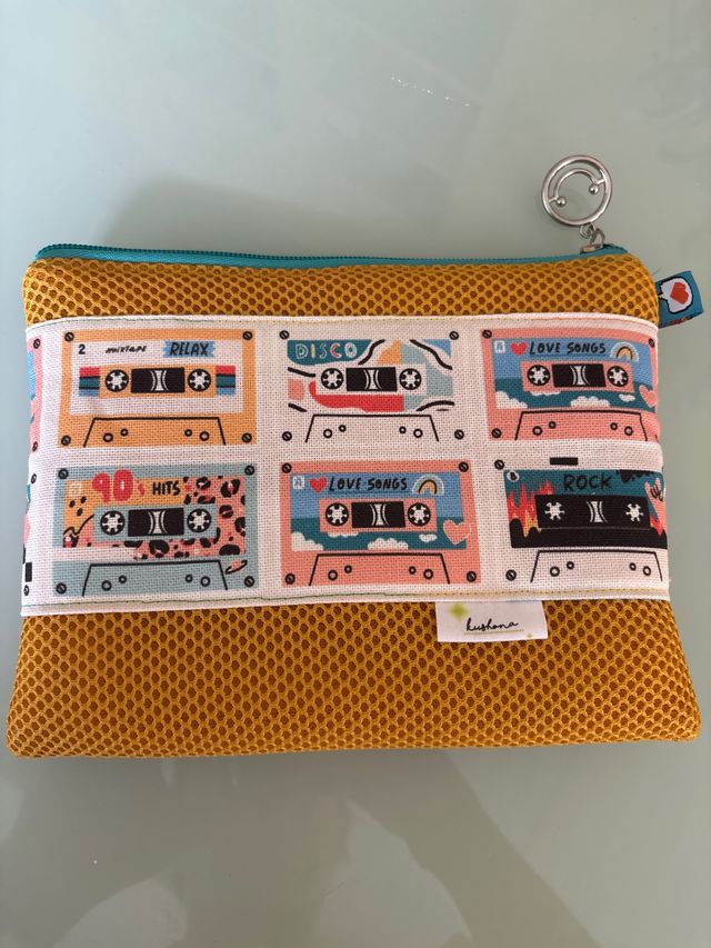 Neceser handmade cassettes
