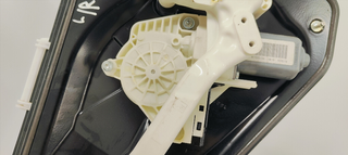 ELEVALUNAS TRASERO DERECHO LAND ROVER RANGE ROVER