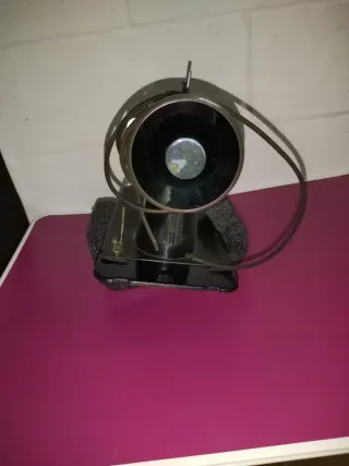 Máquina de coser Alfa antigua