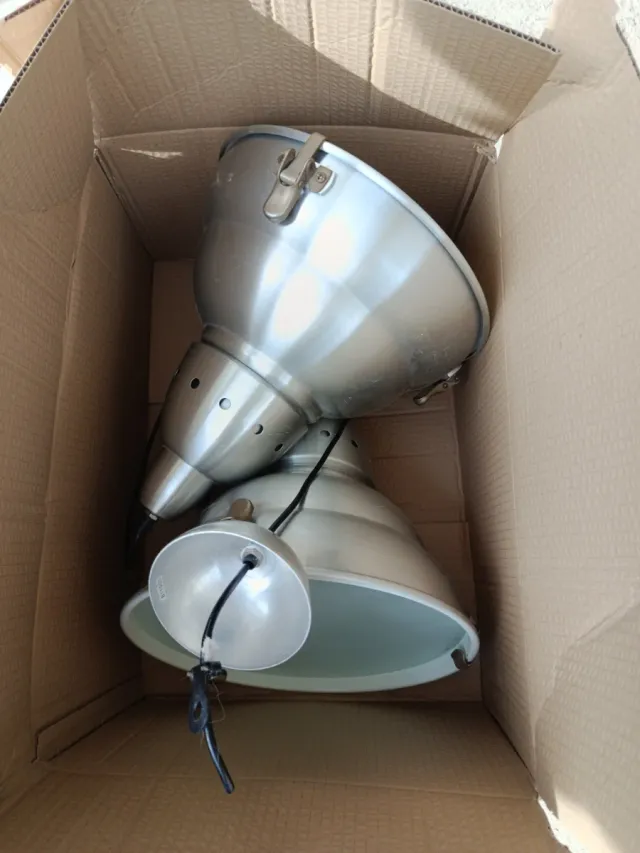 2 Lámparas Metálicas Plateadas