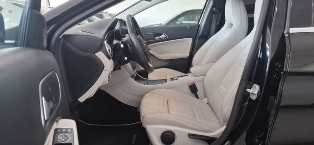 Mercedes-Benz GLA 200 URBAN AUTOMÁTICO 2016