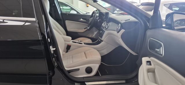 Mercedes-Benz GLA 200 URBAN AUTOMÁTICO 2016