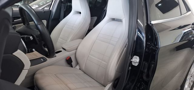 Mercedes-Benz GLA 200 URBAN AUTOMÁTICO 2016